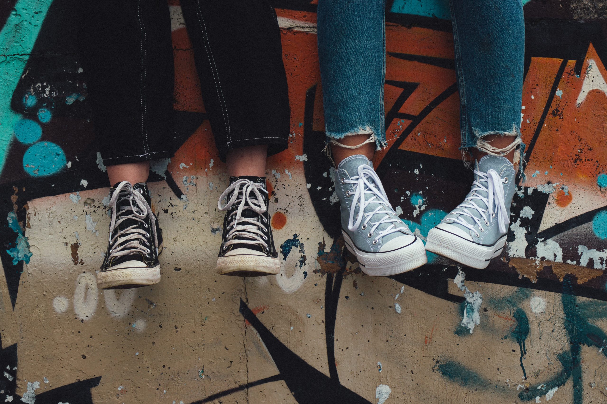 Honestly and Prayerfully Parenting Teenagers by: Kristen Leavins
